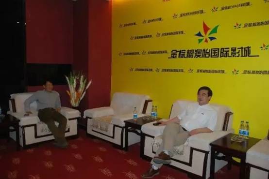 亚洲熟妇丰满大屁股熟妇