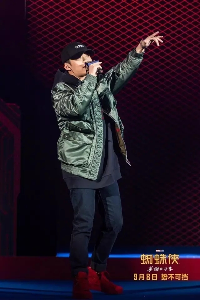 亚洲熟妇丰满大屁股熟妇