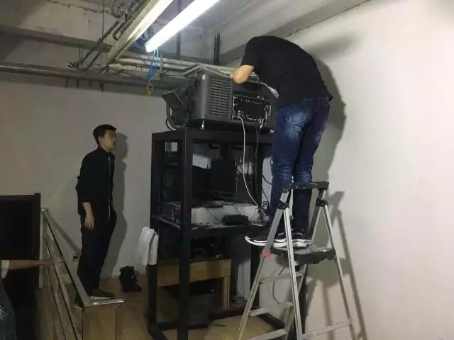 亚洲熟妇丰满大屁股熟妇