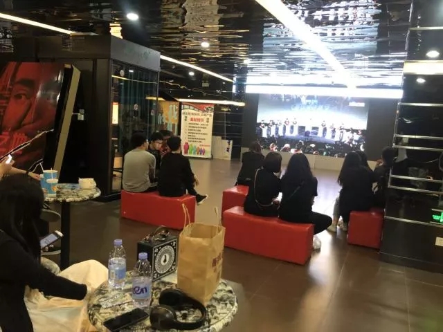 亚洲熟妇丰满大屁股熟妇