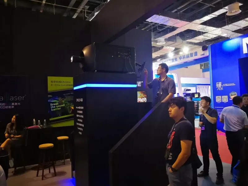 亚洲熟妇丰满大屁股熟妇