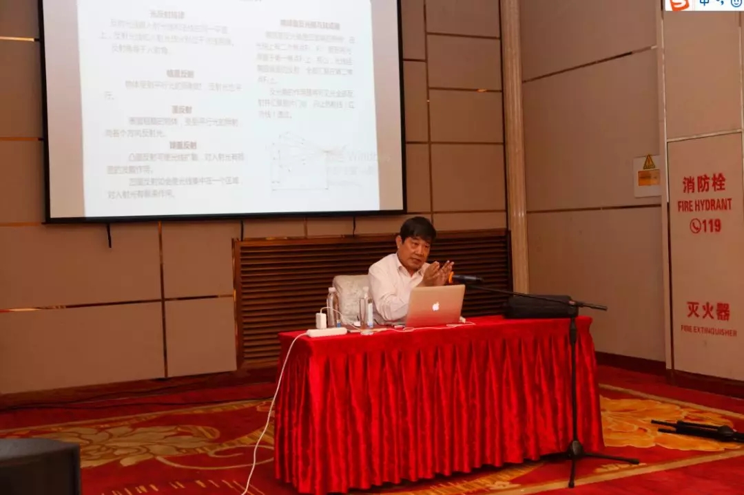 亚洲熟妇丰满大屁股熟妇