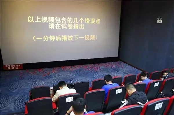 亚洲熟妇丰满大屁股熟妇