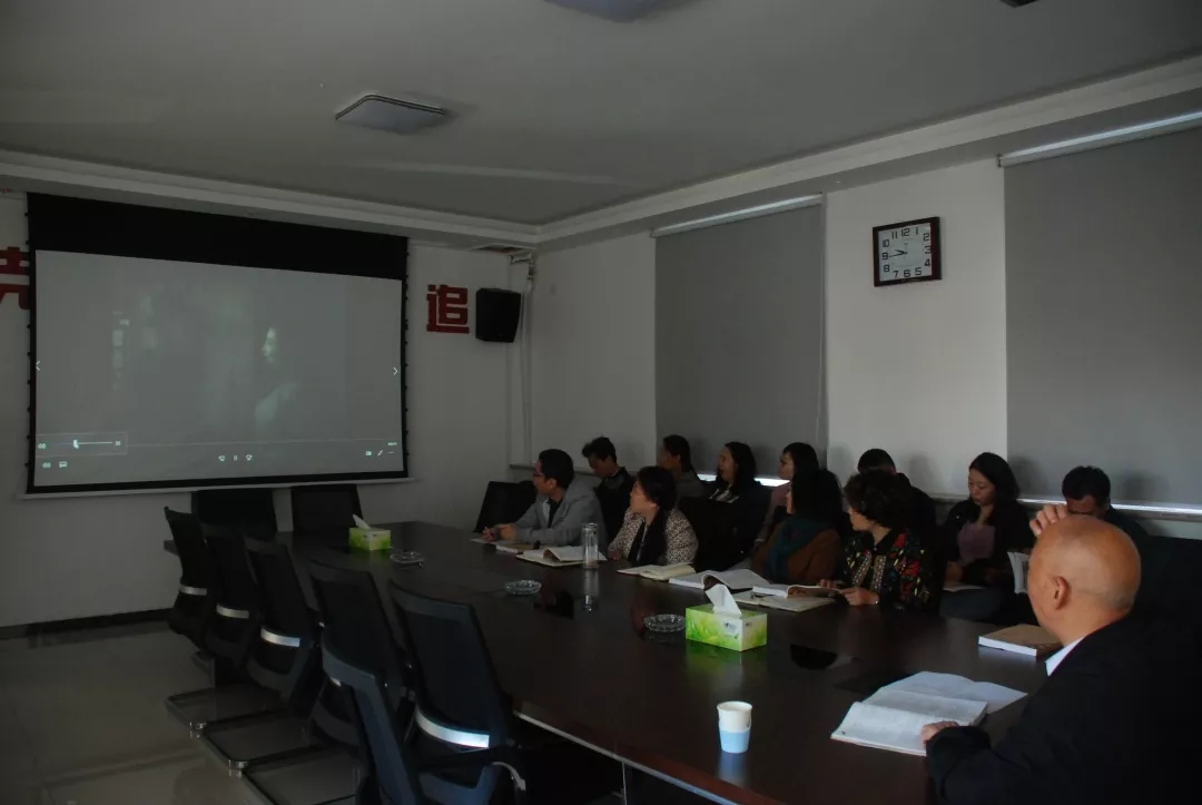 亚洲熟妇丰满大屁股熟妇