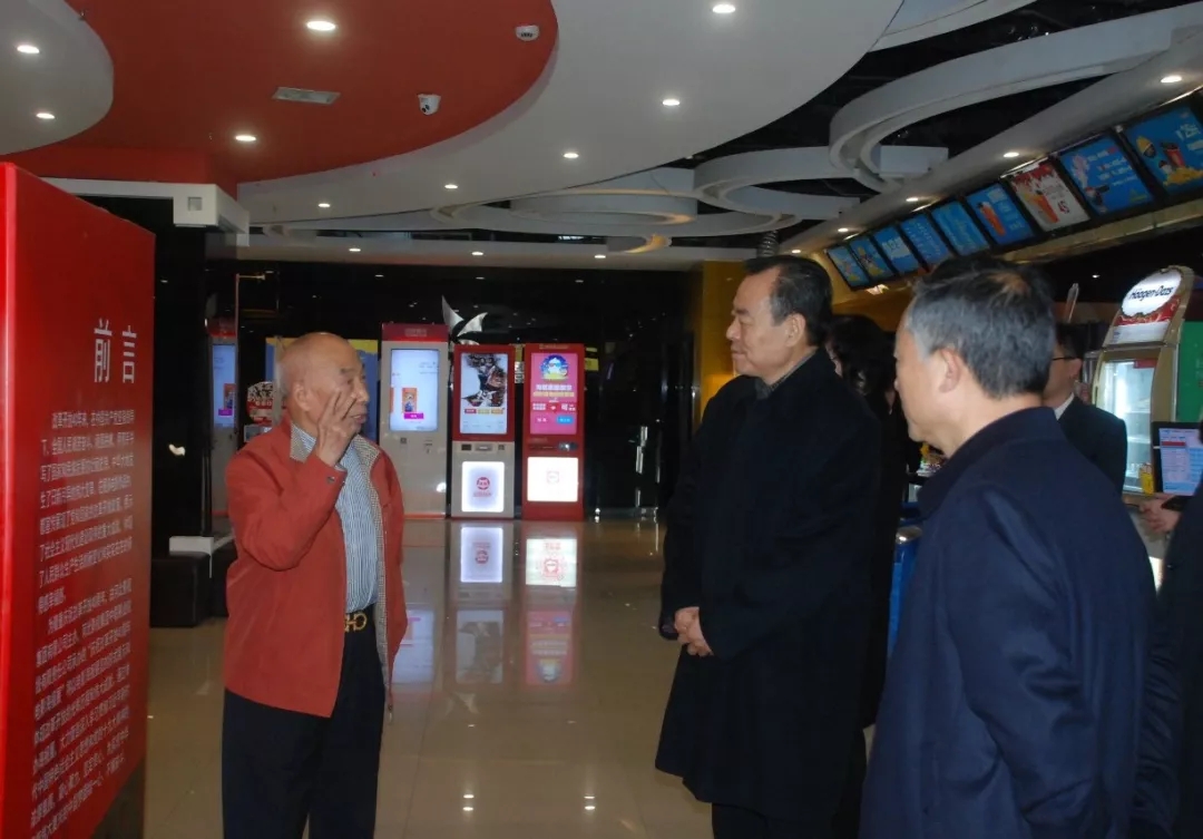 亚洲熟妇丰满大屁股熟妇