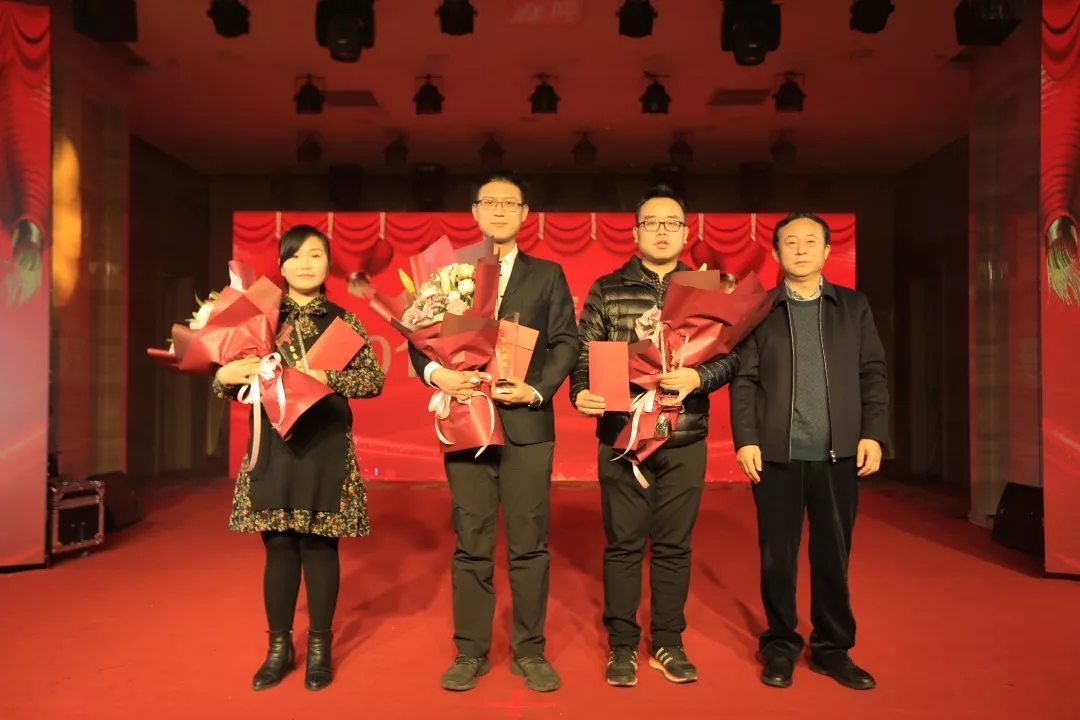 亚洲熟妇丰满大屁股熟妇