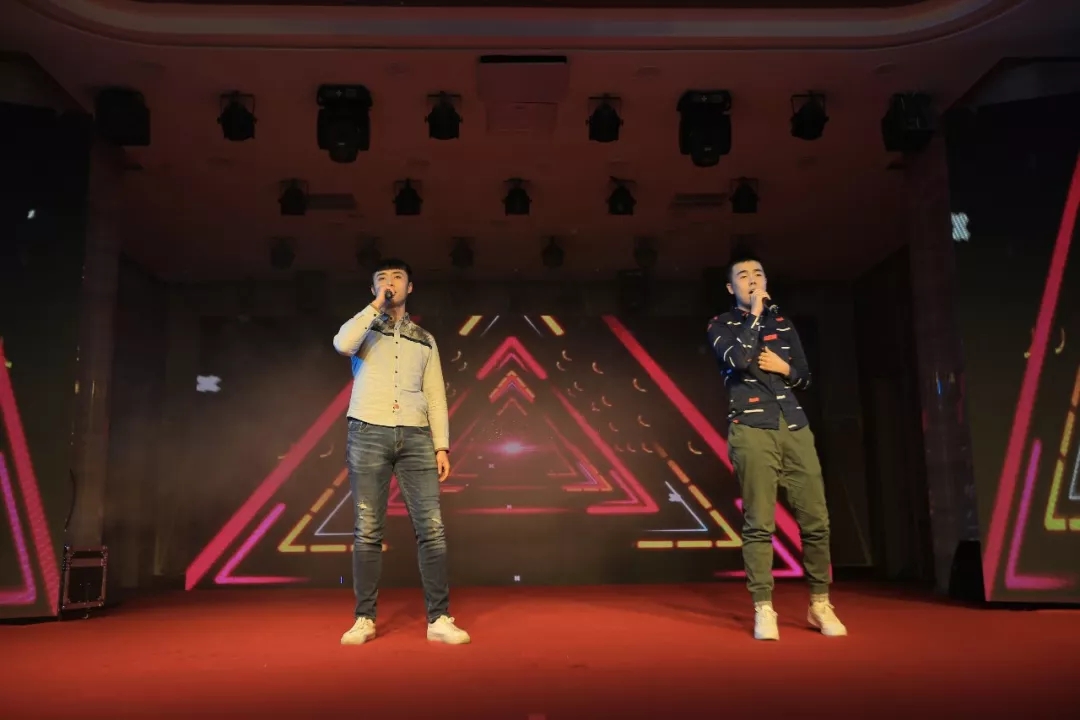 亚洲熟妇丰满大屁股熟妇