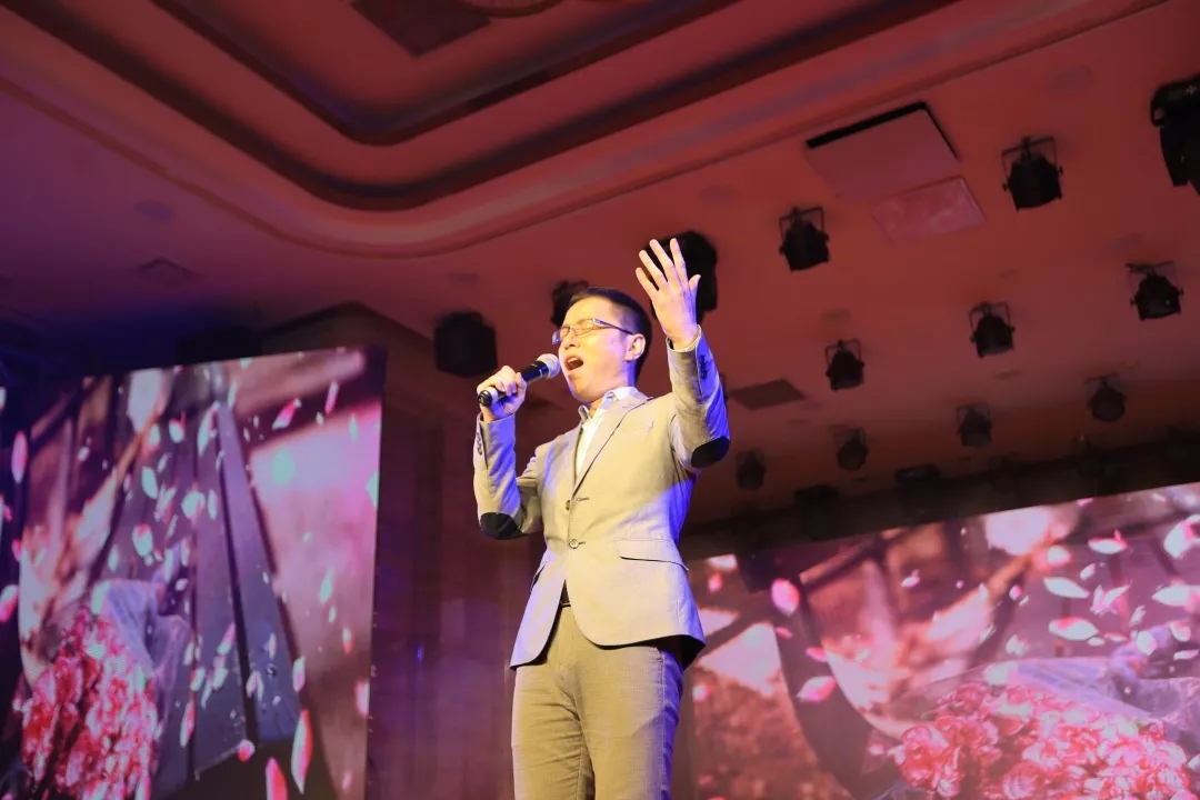 亚洲熟妇丰满大屁股熟妇