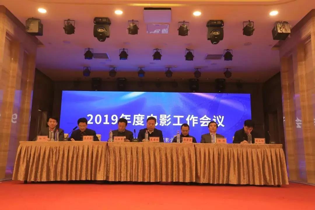 亚洲熟妇丰满大屁股熟妇