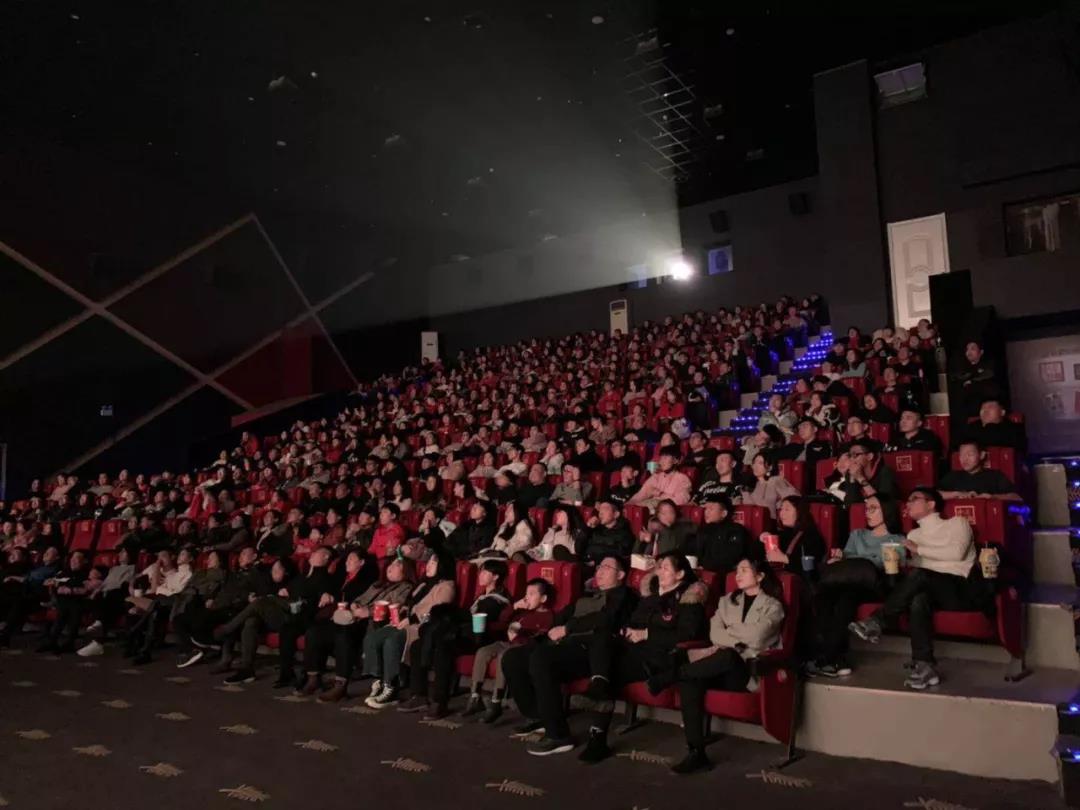 亚洲熟妇丰满大屁股熟妇