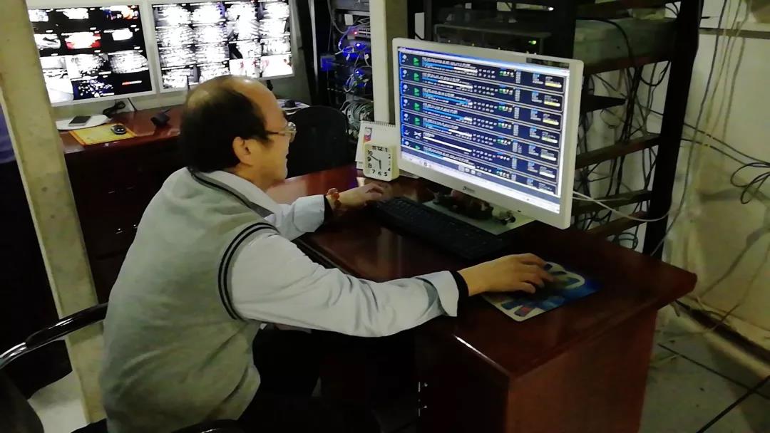 亚洲熟妇丰满大屁股熟妇