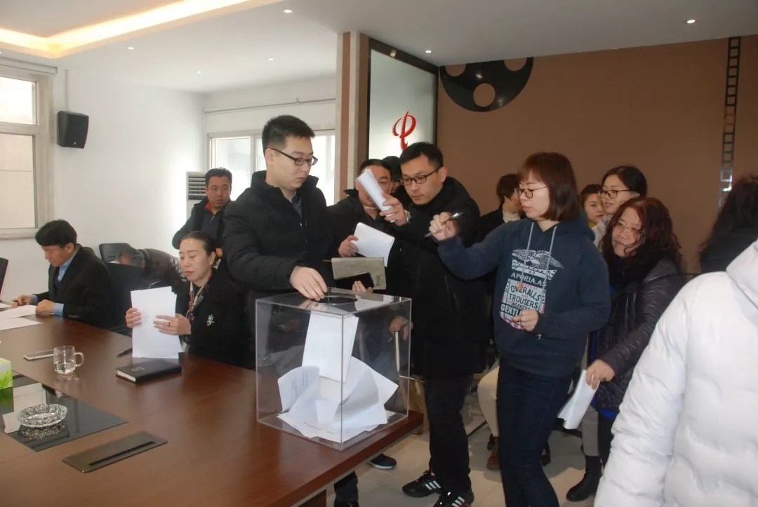 亚洲熟妇丰满大屁股熟妇