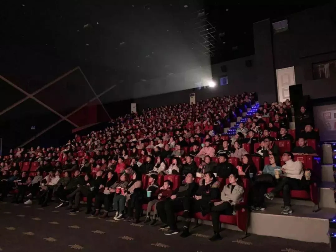 亚洲熟妇丰满大屁股熟妇