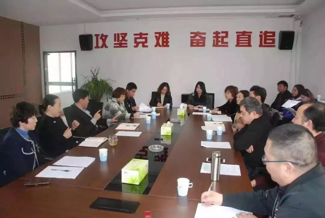 亚洲熟妇丰满大屁股熟妇