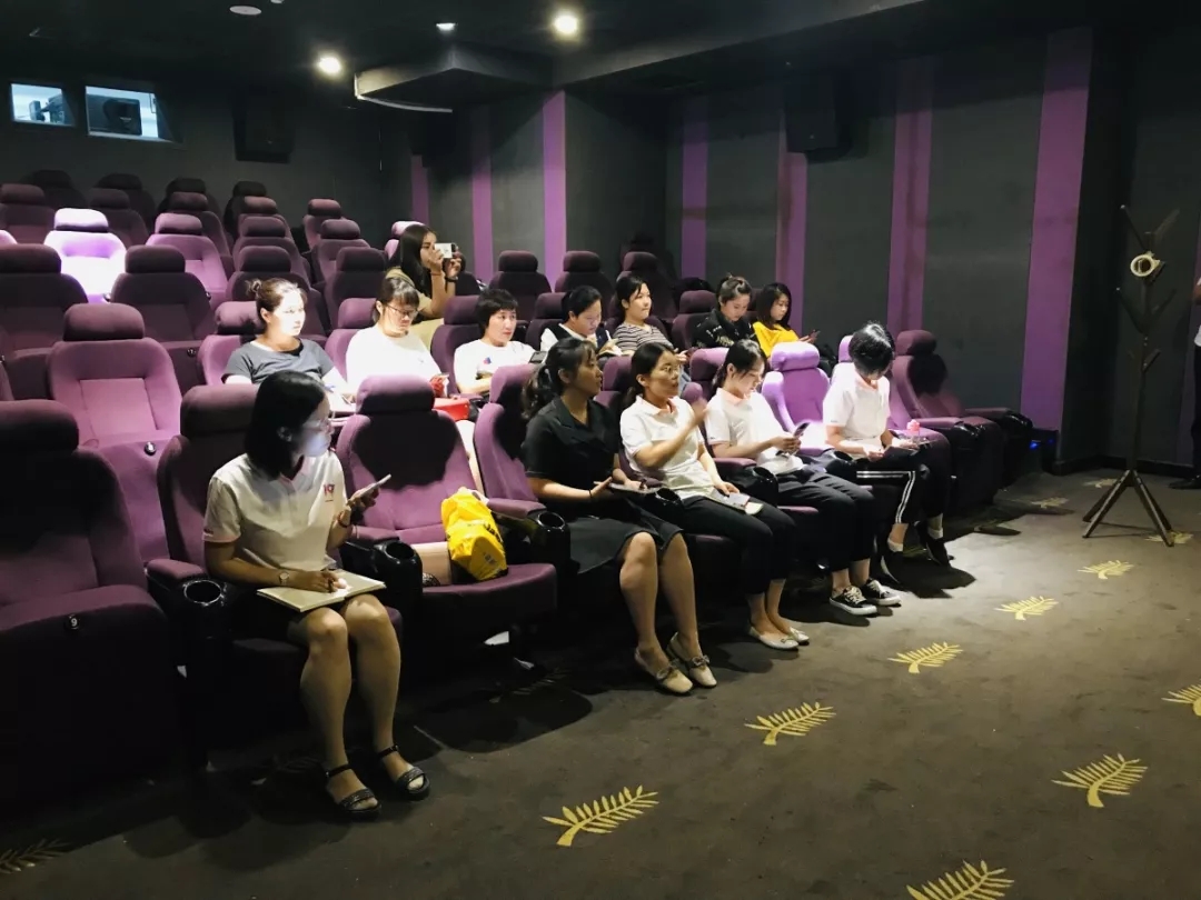 亚洲熟妇丰满大屁股熟妇