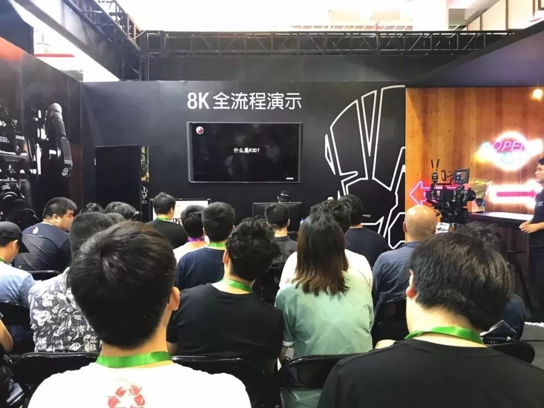 亚洲熟妇丰满大屁股熟妇