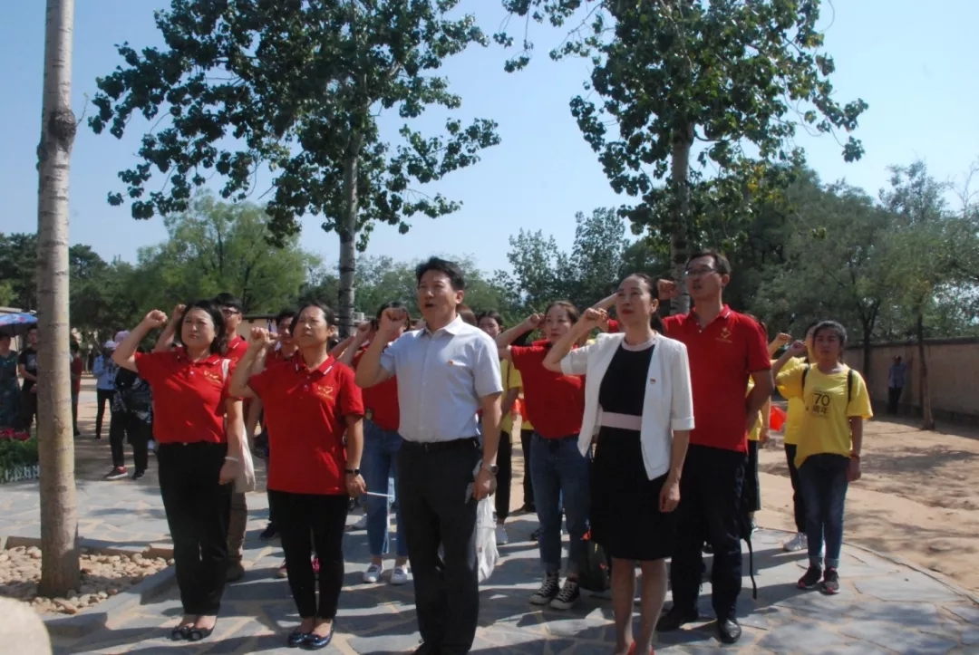 亚洲熟妇丰满大屁股熟妇