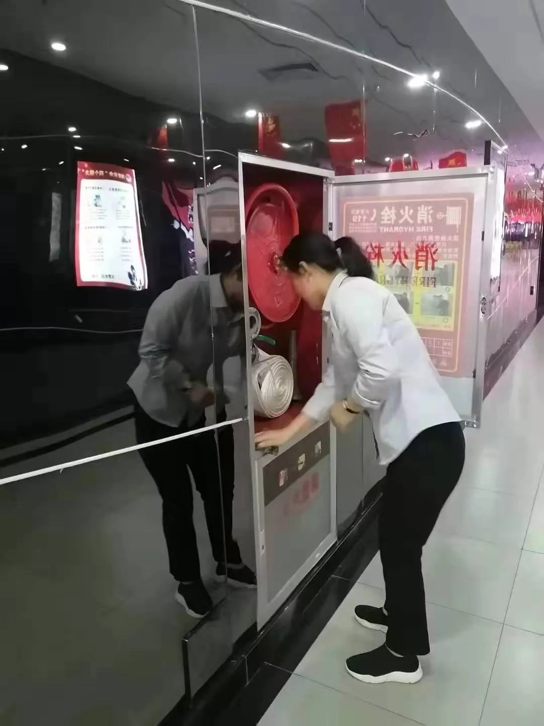 亚洲熟妇丰满大屁股熟妇