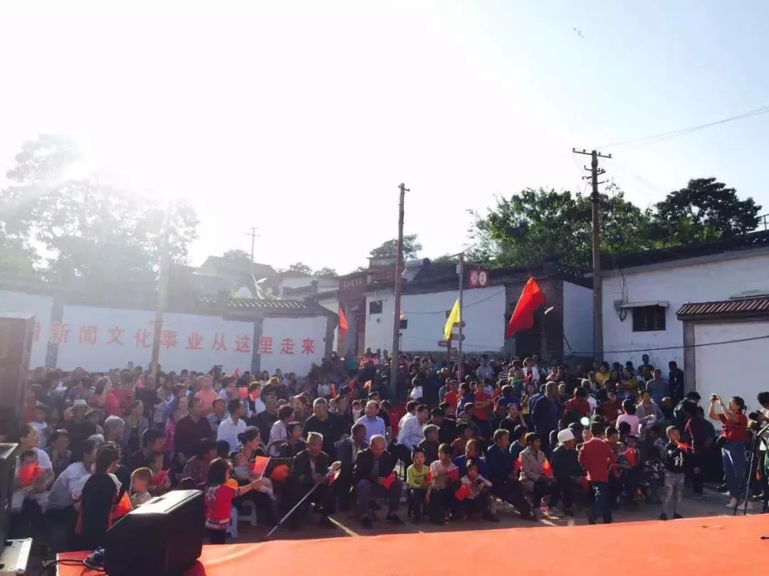 亚洲熟妇丰满大屁股熟妇