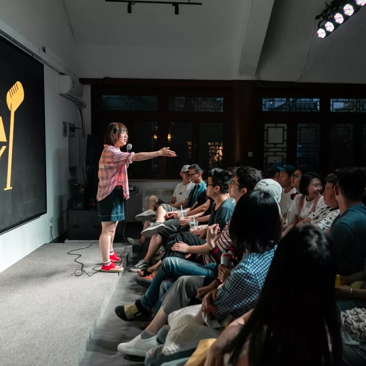 亚洲熟妇丰满大屁股熟妇