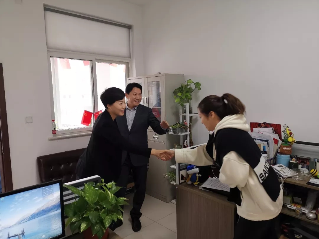 亚洲熟妇丰满大屁股熟妇