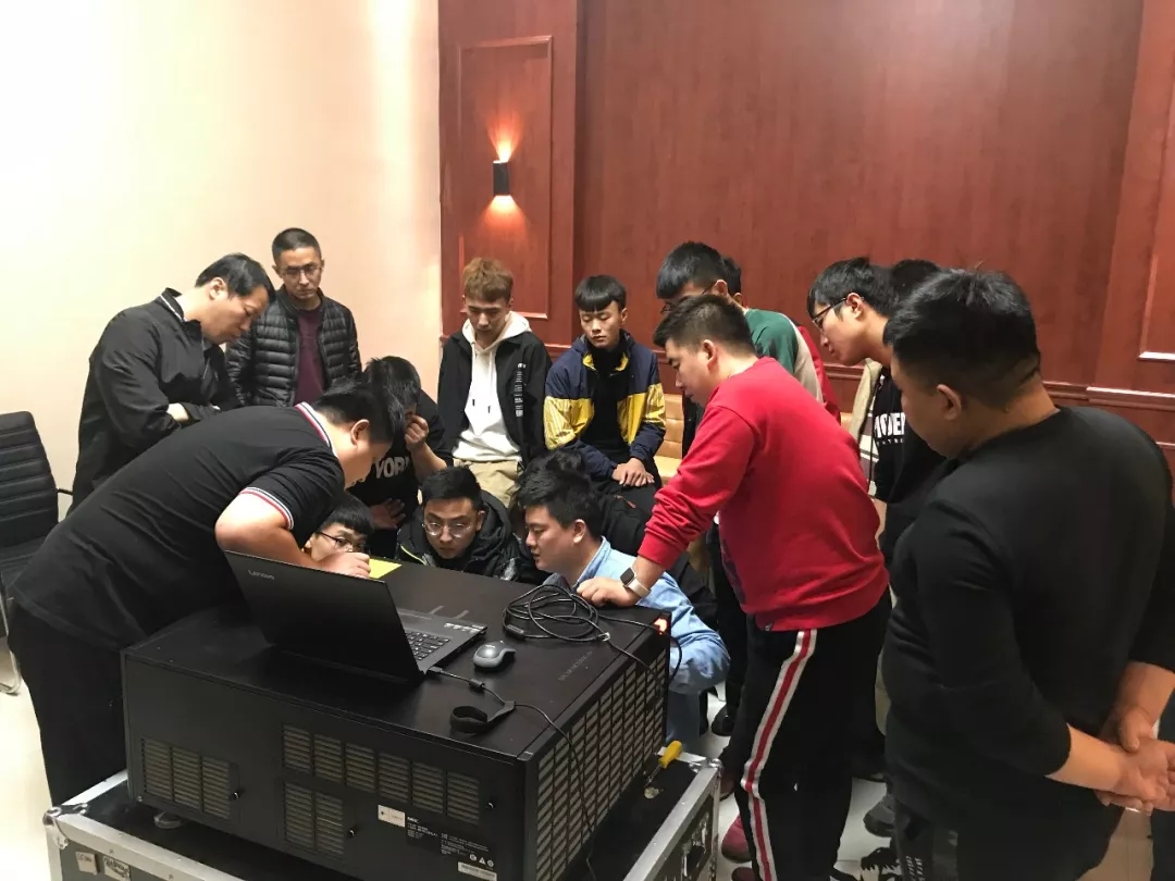 亚洲熟妇丰满大屁股熟妇