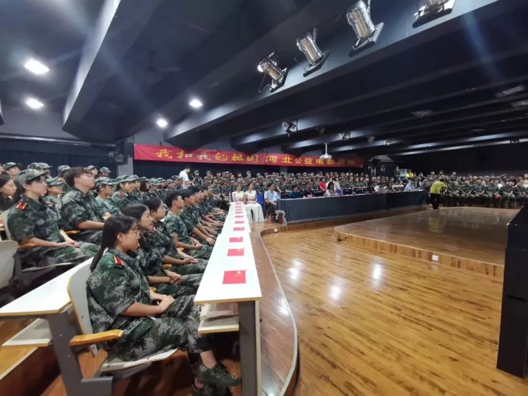 亚洲熟妇丰满大屁股熟妇