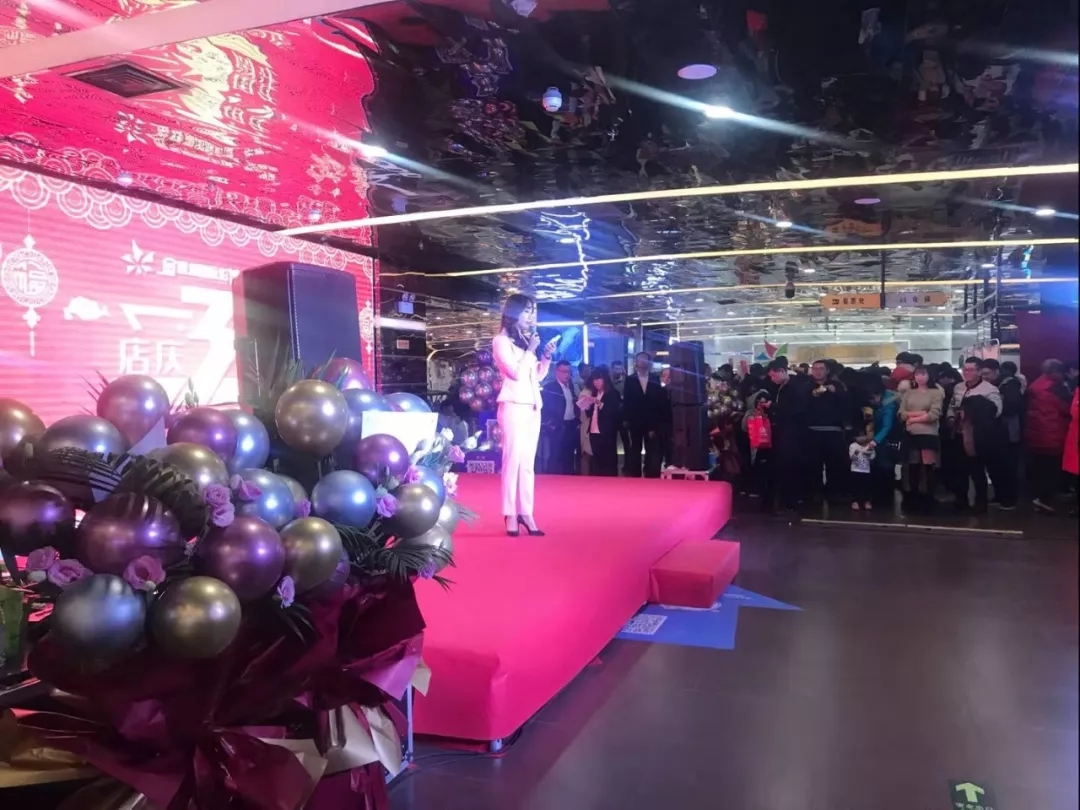 亚洲熟妇丰满大屁股熟妇