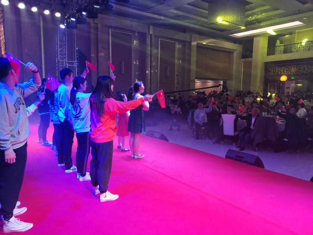 亚洲熟妇丰满大屁股熟妇