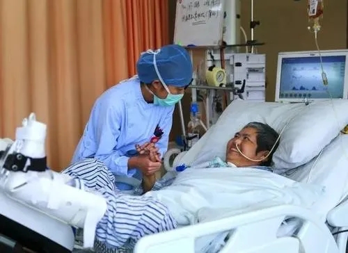 亚洲熟妇丰满大屁股熟妇