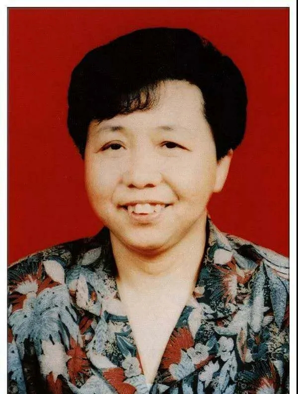 亚洲熟妇丰满大屁股熟妇