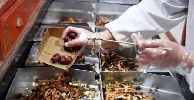 亚洲熟妇丰满大屁股熟妇