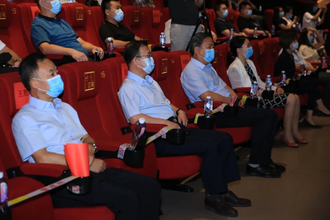 亚洲熟妇丰满大屁股熟妇