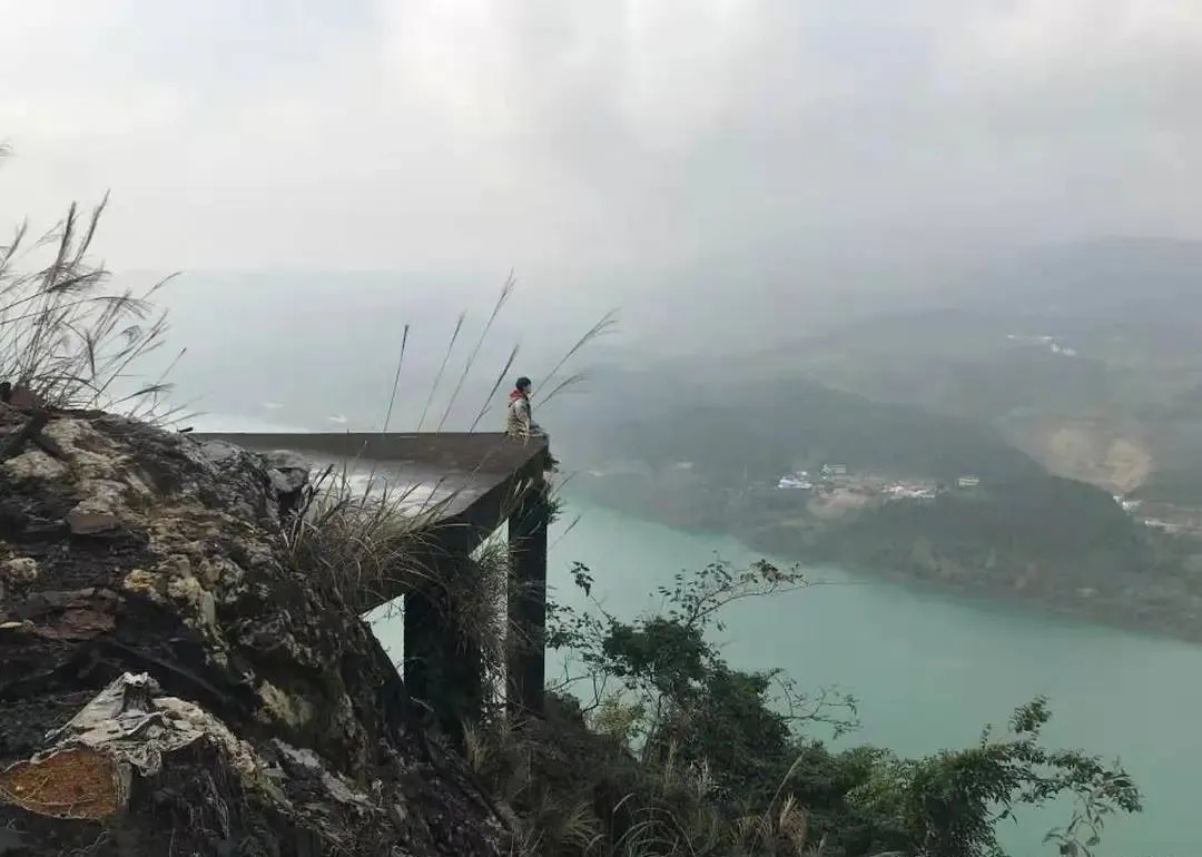 亚洲熟妇丰满大屁股熟妇