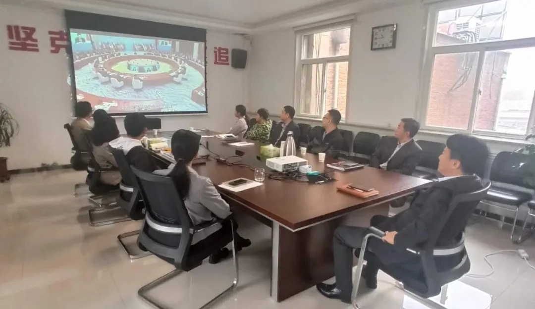 亚洲熟妇丰满大屁股熟妇