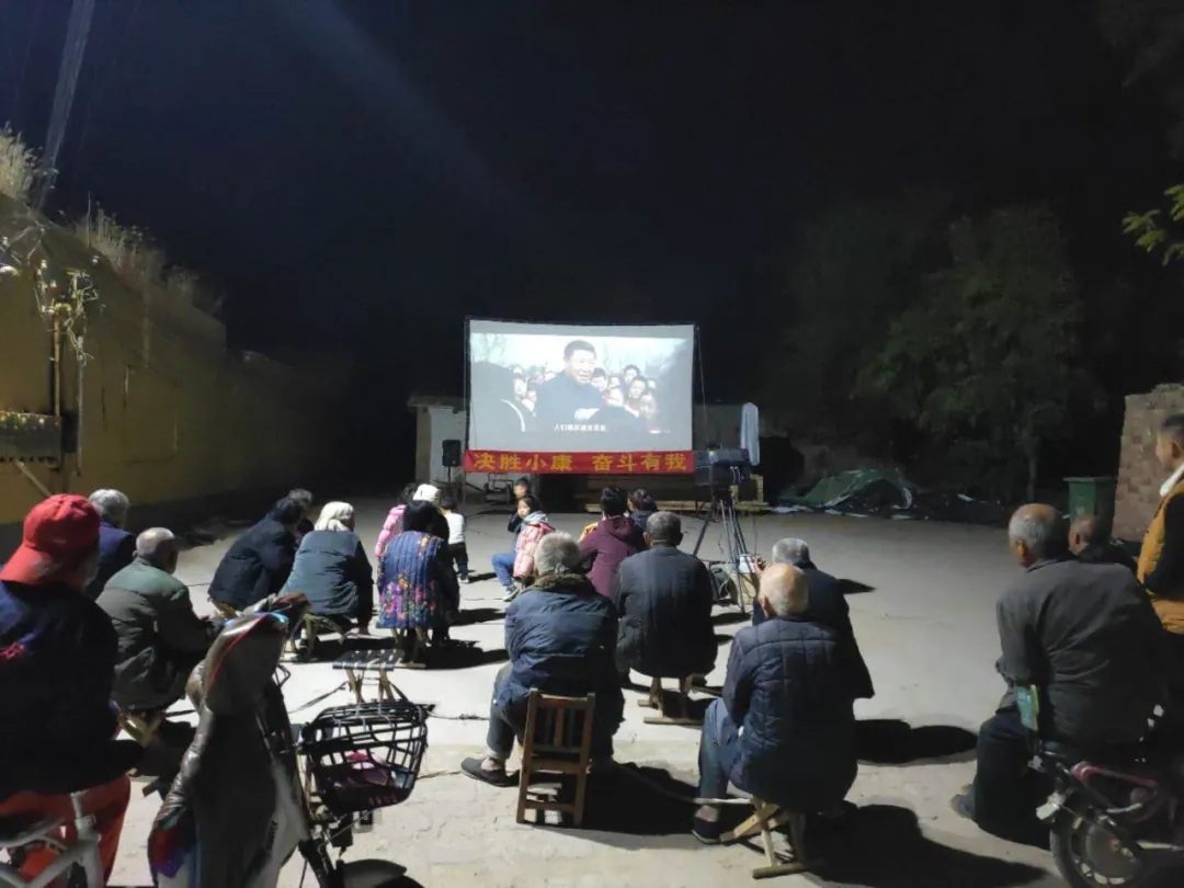 亚洲熟妇丰满大屁股熟妇