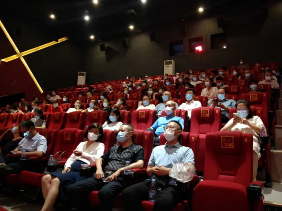 亚洲熟妇丰满大屁股熟妇