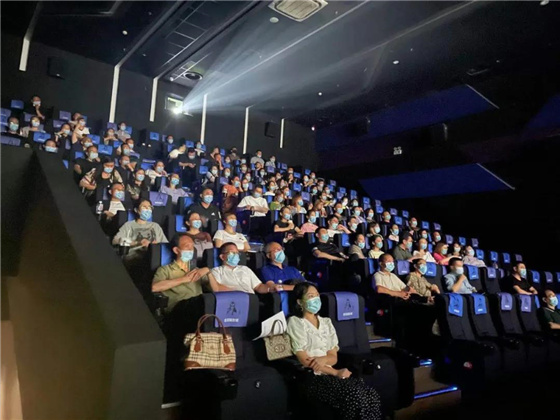 亚洲熟妇丰满大屁股熟妇