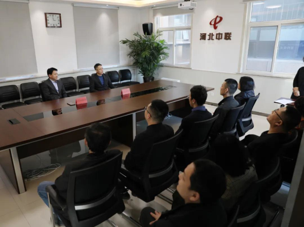 亚洲熟妇丰满大屁股熟妇