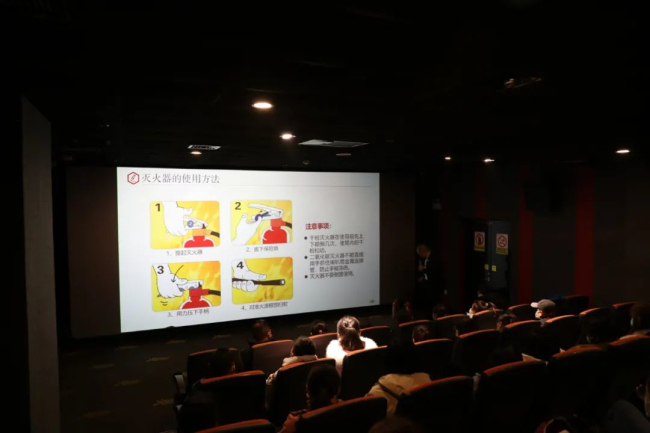 亚洲熟妇丰满大屁股熟妇