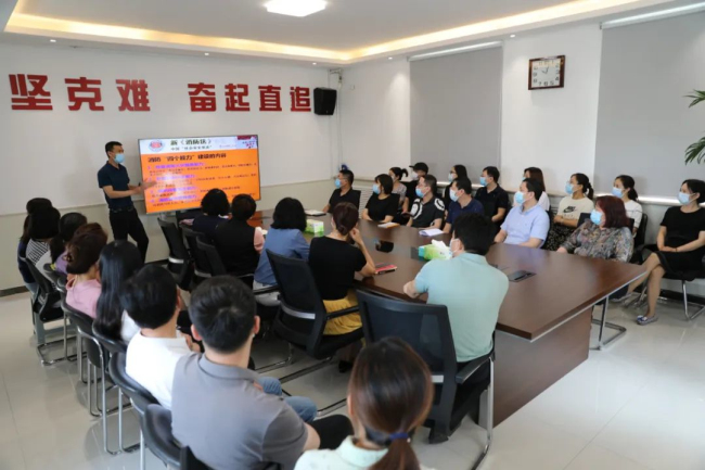 亚洲熟妇丰满大屁股熟妇