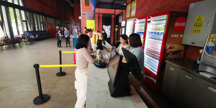 亚洲熟妇丰满大屁股熟妇