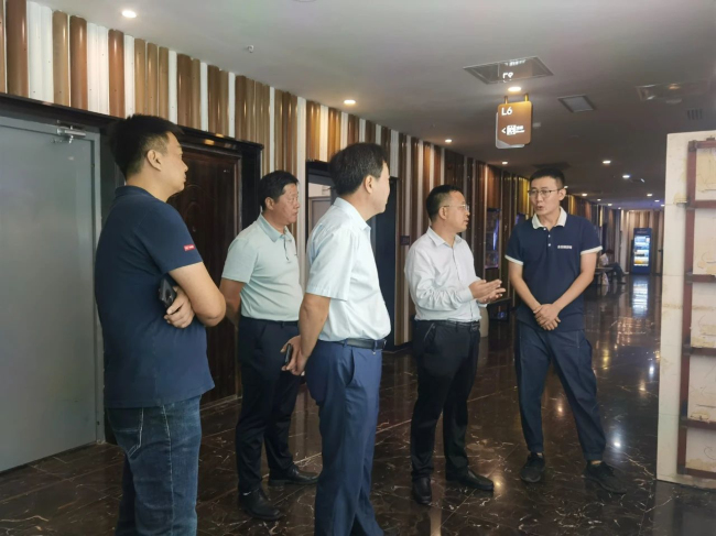 亚洲熟妇丰满大屁股熟妇