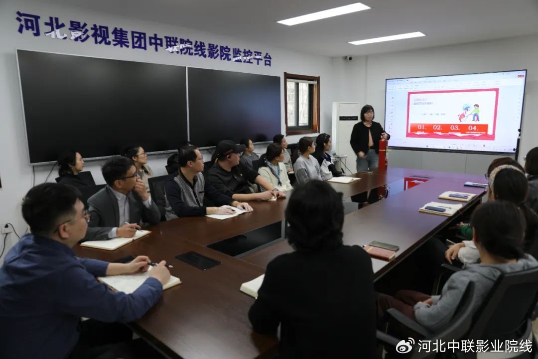 亚洲熟妇丰满大屁股熟妇