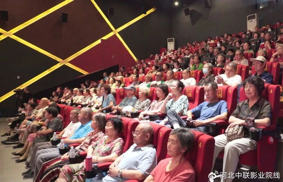 亚洲熟妇丰满大屁股熟妇